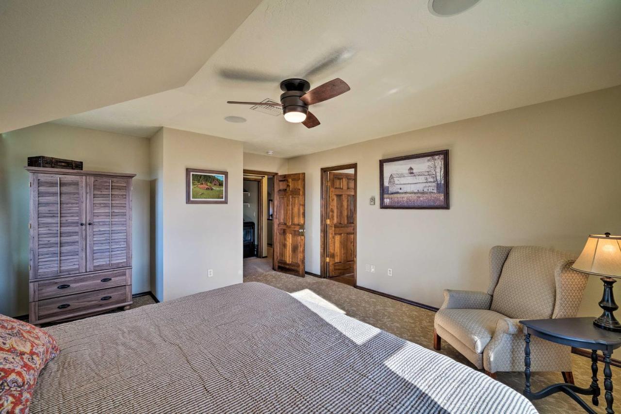 Bozeman Home On 11 Acres With Mountain Views! エクステリア 写真